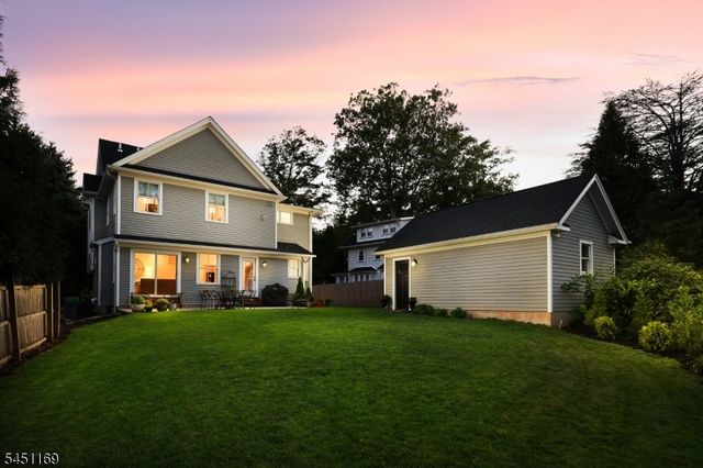 402 N Euclid Avenue, Westfield Town, NJ 07090