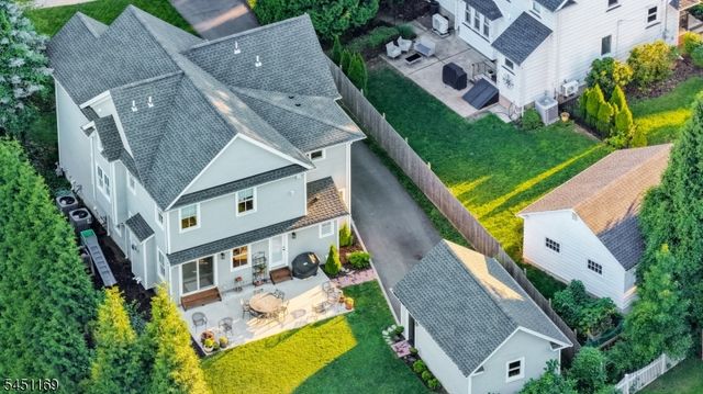 402 N Euclid Avenue, Westfield Town, NJ 07090