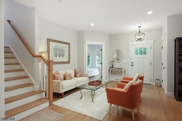 402 N Euclid Avenue, Westfield Town, NJ 07090
