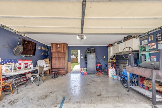 10884 S Lake Mist Lane, Willis, TX 77318