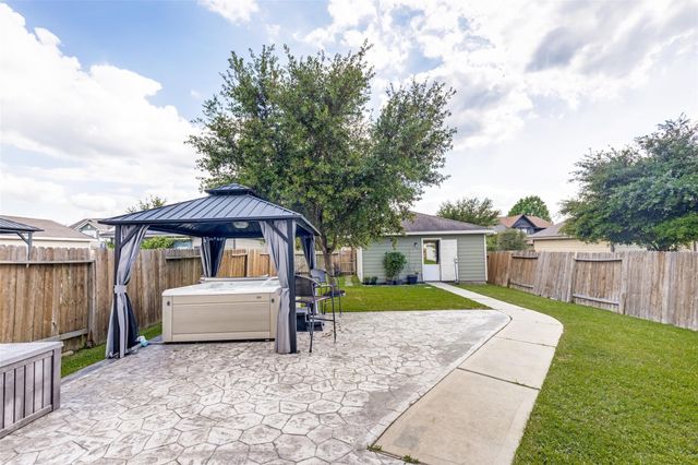 10884 S Lake Mist Lane, Willis, TX 77318