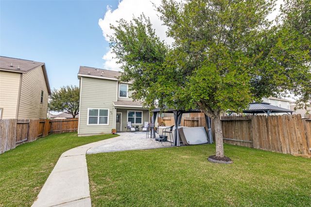 10884 S Lake Mist Lane, Willis, TX 77318