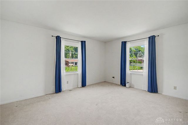 174 Marbrook Drive, Dayton, OH 45429