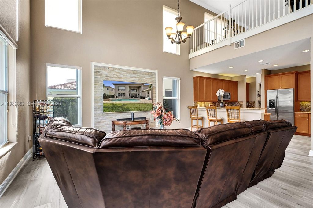 Image 13 of property listing at 17713 SW 47th St, Miramar, FL 33029