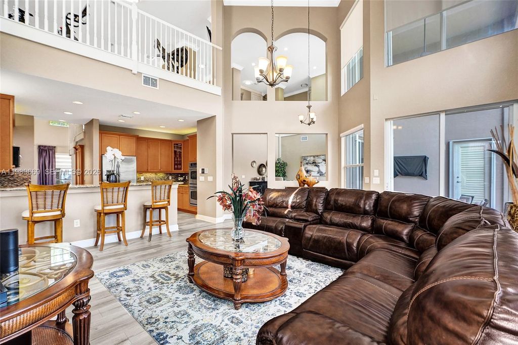 Image 14 of property listing at 17713 SW 47th St, Miramar, FL 33029