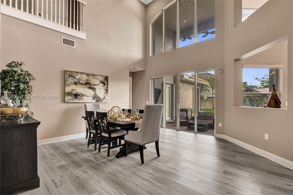 Image 17 of property listing at 17713 SW 47th St, Miramar, FL 33029