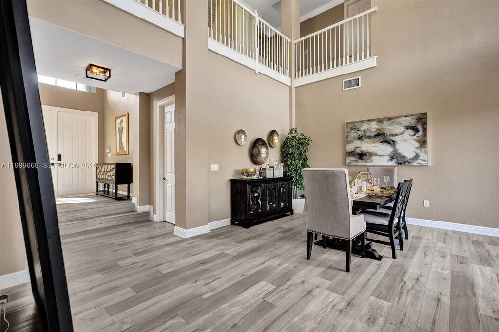 Image 23 of property listing at 17713 SW 47th St, Miramar, FL 33029