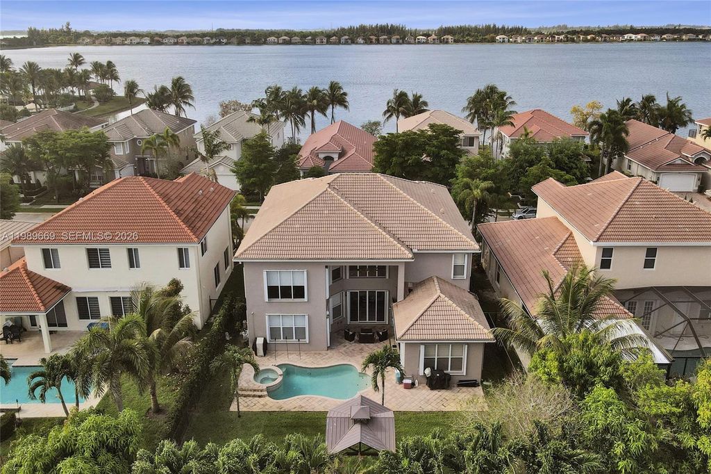 Image 50 of property listing at 17713 SW 47th St, Miramar, FL 33029