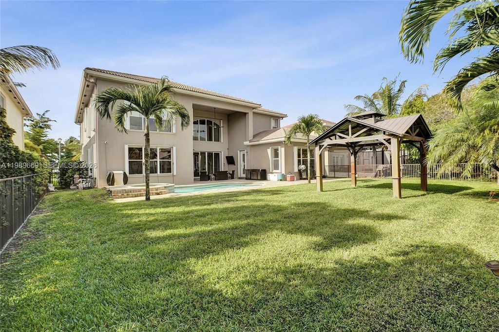 Image 83 of property listing at 17713 SW 47th St, Miramar, FL 33029