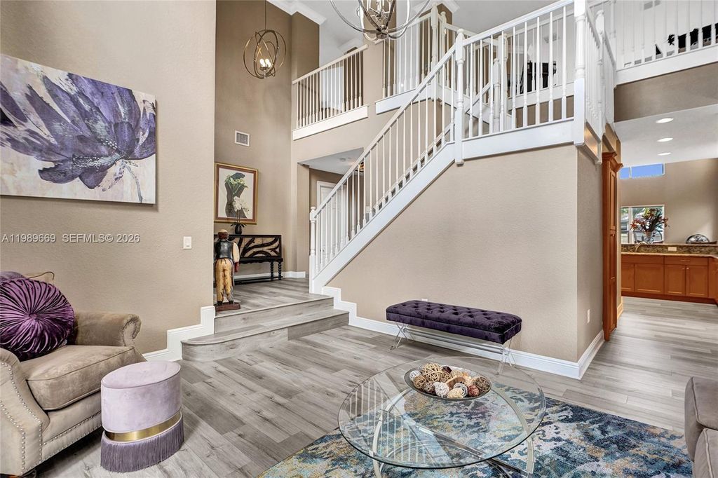 Image 9 of property listing at 17713 SW 47th St, Miramar, FL 33029