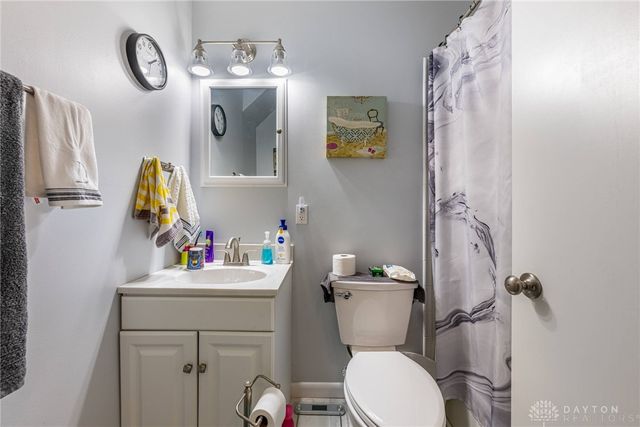 1808 Burnside Drive, Miamisburg, OH 45342