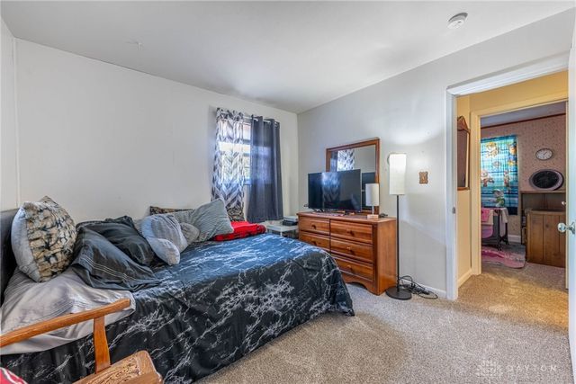 1808 Burnside Drive, Miamisburg, OH 45342