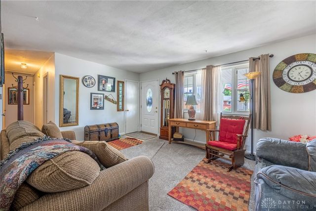1808 Burnside Drive, Miamisburg, OH 45342