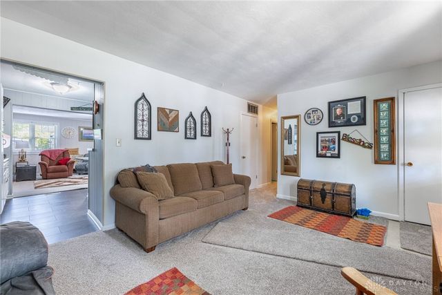 1808 Burnside Drive, Miamisburg, OH 45342