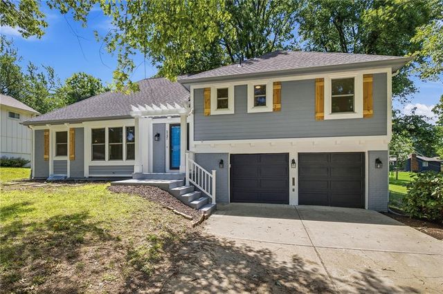 5131 W 63rd Street, Prairie Village, KS 66208