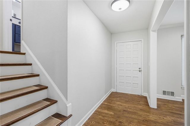 5131 W 63rd Street, Prairie Village, KS 66208