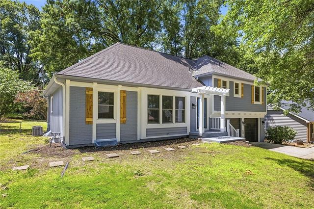 5131 W 63rd Street, Prairie Village, KS 66208