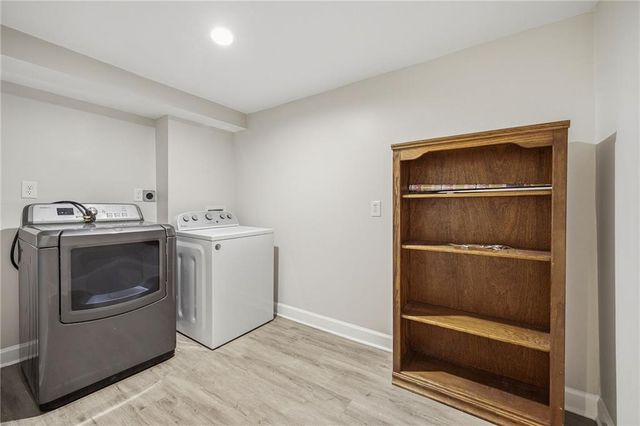 5131 W 63rd Street, Prairie Village, KS 66208