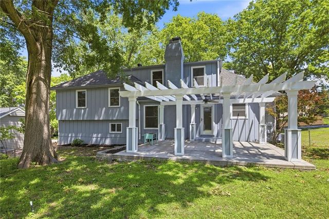 5131 W 63rd Street, Prairie Village, KS 66208