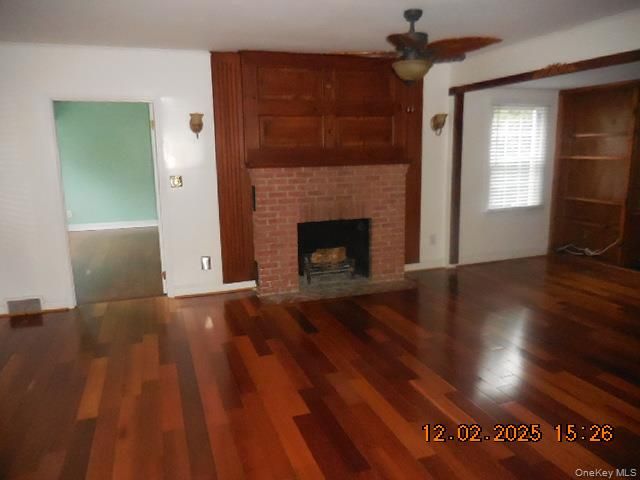 42 Handsome Avenue, Sayville, NY 11782