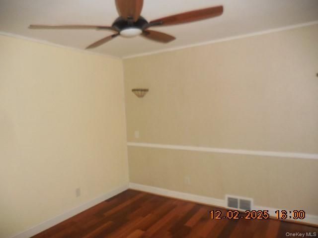 42 Handsome Avenue, Sayville, NY 11782