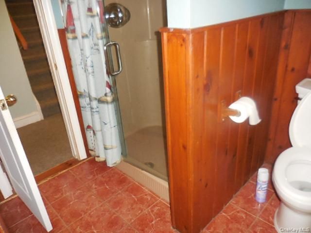 42 Handsome Avenue, Sayville, NY 11782