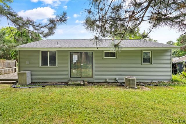 3643 Warners Road, Camillus, NY 13209