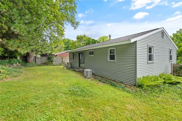 3643 Warners Road, Camillus, NY 13209