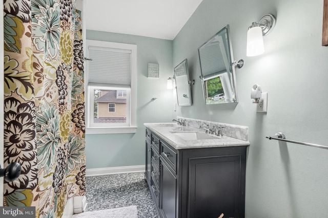 127 MOUNTWELL AVE, Haddonfield, NJ 08033