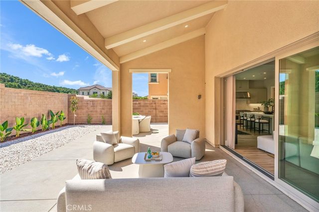 100 Bozeman, Irvine, CA 92602