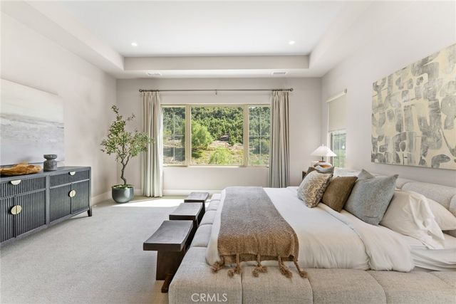 100 Bozeman, Irvine, CA 92602