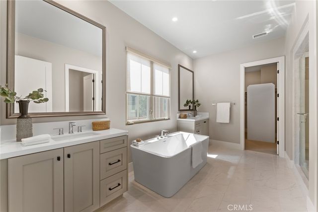 100 Bozeman, Irvine, CA 92602