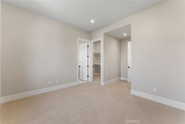 100 Bozeman, Irvine, CA 92602