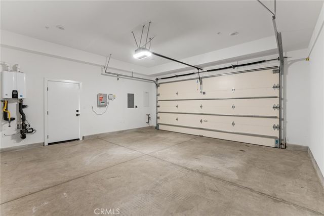 100 Bozeman, Irvine, CA 92602