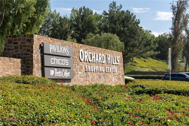 100 Bozeman, Irvine, CA 92602