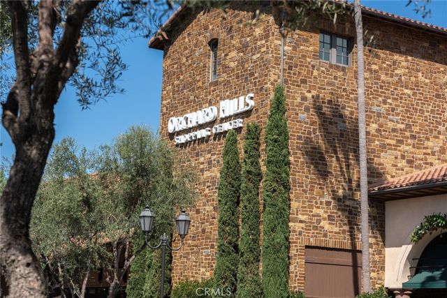 100 Bozeman, Irvine, CA 92602