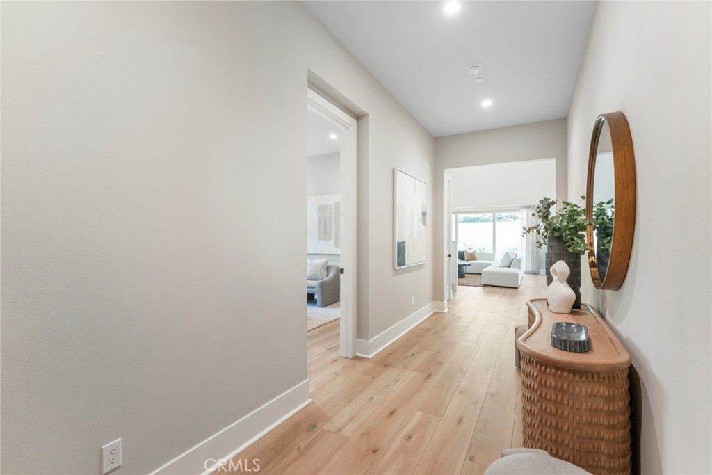 100 Bozeman, Irvine, CA 92602 — photo 5