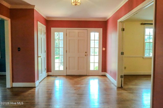 711 Oberlin Road, Augusta, GA 30909