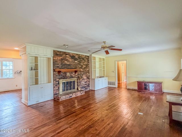 711 Oberlin Road, Augusta, GA 30909