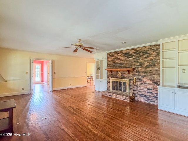 711 Oberlin Road, Augusta, GA 30909