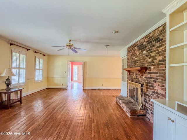711 Oberlin Road, Augusta, GA 30909