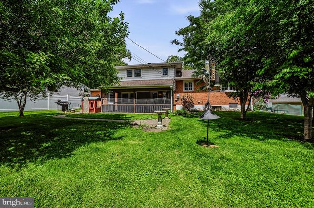 122 CHAPEL HILL DR, Newark, DE 19711