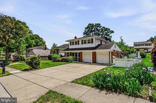 122 CHAPEL HILL DR, Newark, DE 19711