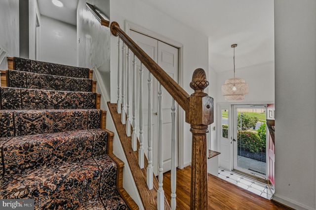 122 CHAPEL HILL DR, Newark, DE 19711