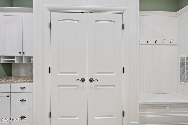 302 Crimson Crowne, Flowood, MS 39232