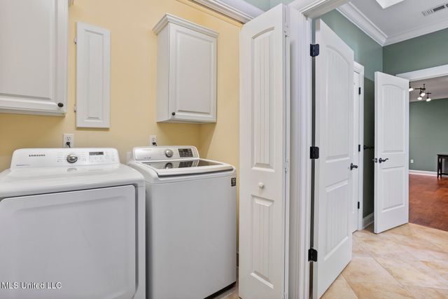 302 Crimson Crowne, Flowood, MS 39232