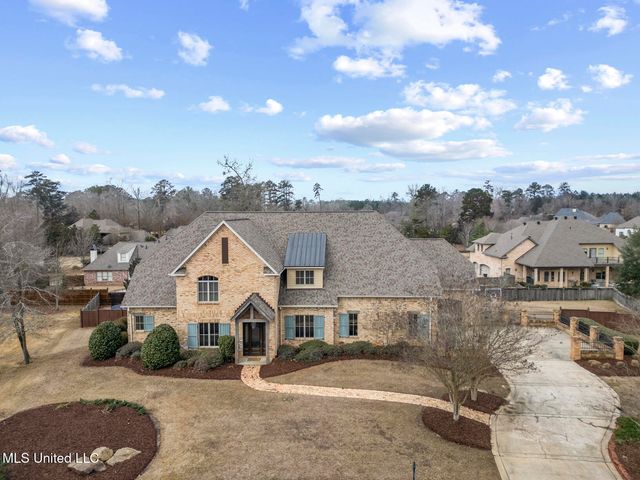 302 Crimson Crowne, Flowood, MS 39232