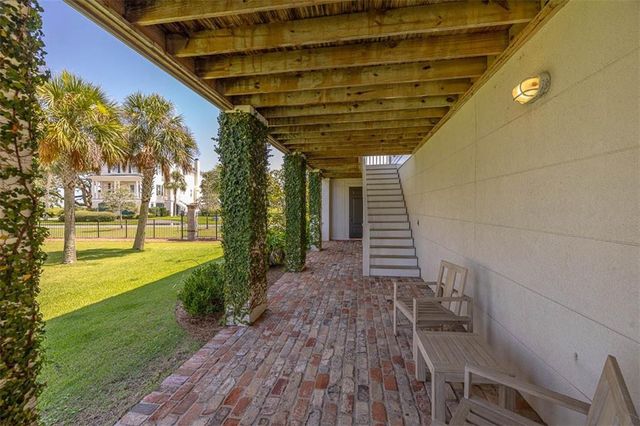 295 Mcintosh Avenue, St. Simons Island, GA 31522