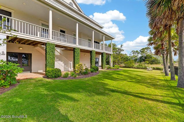 295 Mcintosh Avenue, St. Simons Island, GA 31522