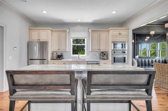 295 Mcintosh Avenue, St. Simons Island, GA 31522